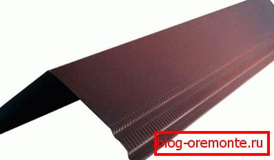 Corner profile for roofs made of corrugated metal, metal tile and flange