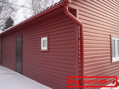 Facing the house with a profiled sheeting