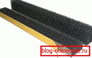 Rectangular compactor metal door seals