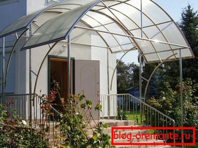 Arched canopy over the entrance of polycarbonate