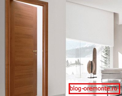 An example of an interior door, made by hand