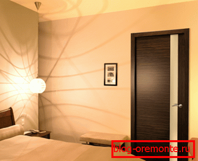 Doors with natural wood veneer