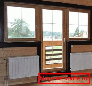 Balcony doors made of wood