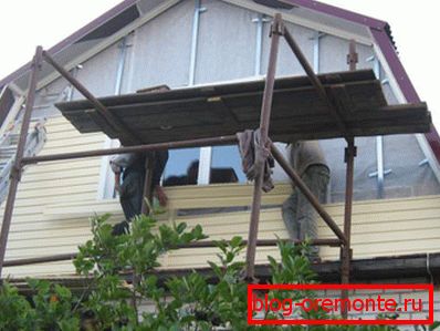 Roll-up roofing