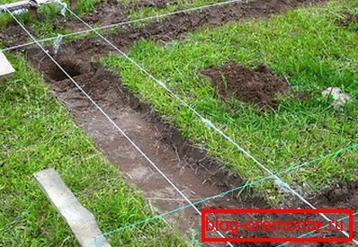 Marking the site before pouring the foundation
