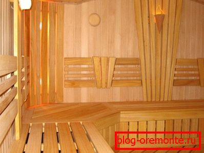 And this is how the log-like bath from the inside looks like - at one glance you already want to go in and experience this wonderful atmosphere of warmth and comfort! And this is how the log-like bath from the inside looks like - at one glance you already want to go in and experience this wonderful atmosphere of warmth and comfort!