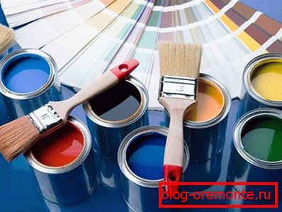 Acrylic paint in assortment Acrylic paint in assortment
