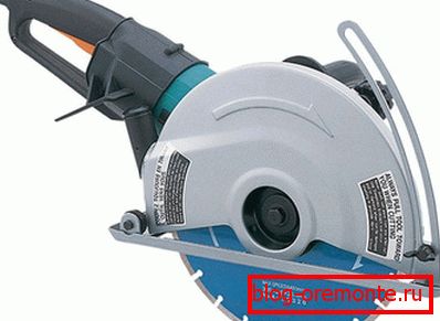 The diamond saw is the ideal tool for cutting material. The diamond saw is the ideal tool for cutting material.