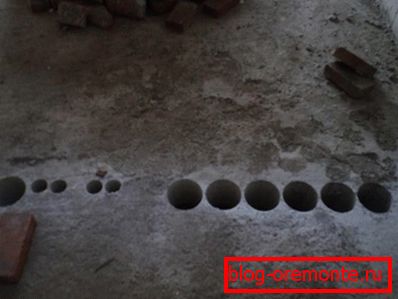 Diamond drilling holes in concrete for the repair of underground communications Diamond drilling holes in concrete for the repair of underground communications