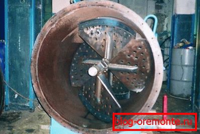 Apparatus for thorough mixing of all necessary components