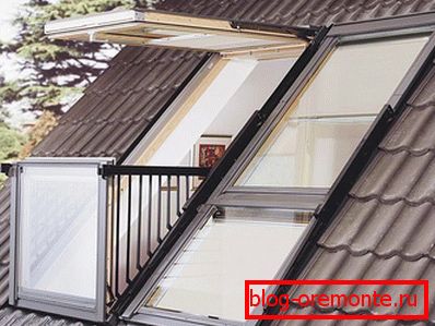 Balcony window