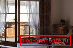 Glass Balcony Doors