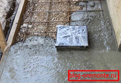 Concrete prepared with your own hands hardens in the same way. Concrete prepared with your own hands hardens in the same way.