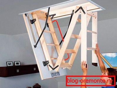 Device attic stairs