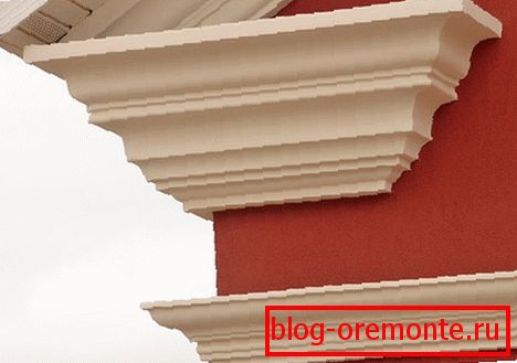Decorative items