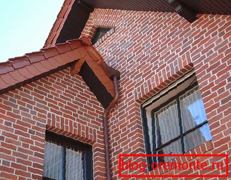 Decorative red brick