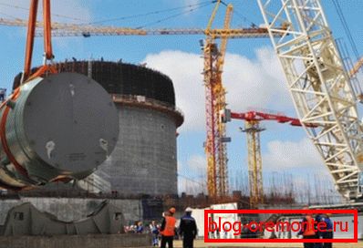 An object with radiation hazard is demonstrated. An object with radiation hazard is demonstrated.
