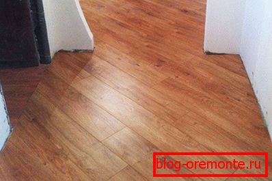 Diagonal styling in the hallway