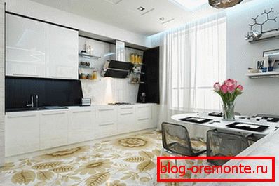 Self-leveling floor design