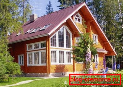 House of glued beams