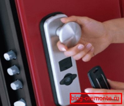 Electronic lock