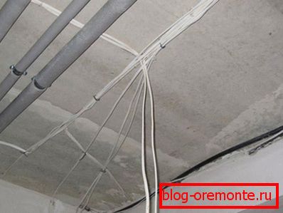 Wiring and ventilation are laid in advance. Wiring and ventilation are laid in advance.