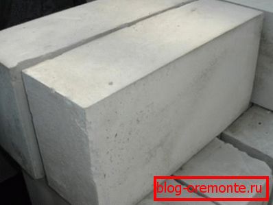 Photos of monolithic blocks. Photos of monolithic blocks.