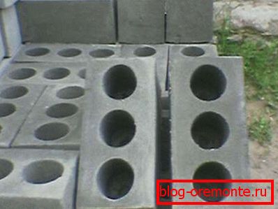 Photos of the most common type of concrete bricks