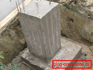 Photo: concrete piles class B20 Photo: concrete piles class B20