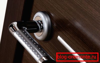 Door hardware: how to assemble Door hardware: how to assemble