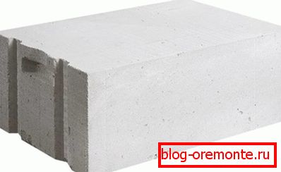 Aerated concrete tongue-and-groove blocks are easy to install