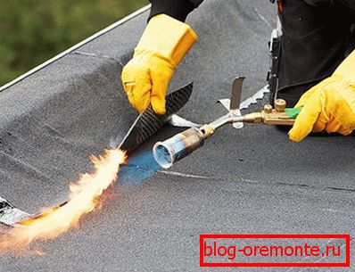 Parapet waterproofing