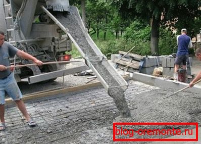 The finished composition can be delivered to the construction site The finished composition can be delivered to the construction site