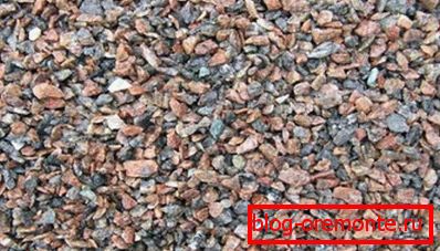 Granite rubble. Granite rubble.