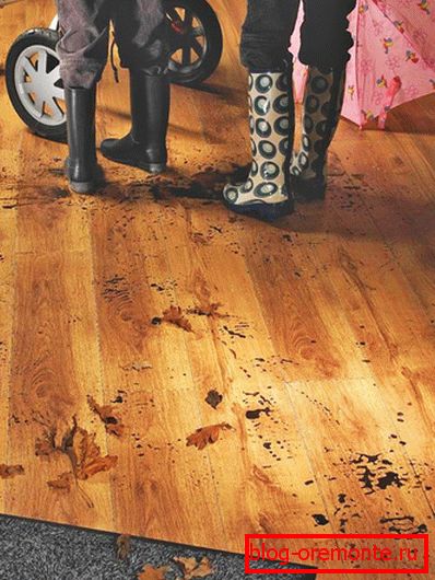 Dirt on the laminate