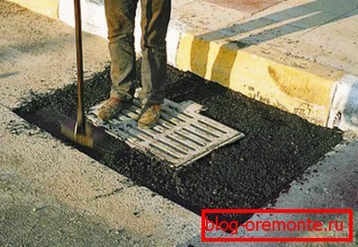The use of such compositions for the production of minor repairs or repair gaps on the road The use of such compositions for the production of minor repairs or repair gaps on the road