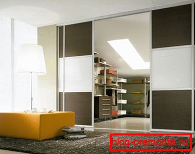 Sliding door partition installation of interior sliding doors