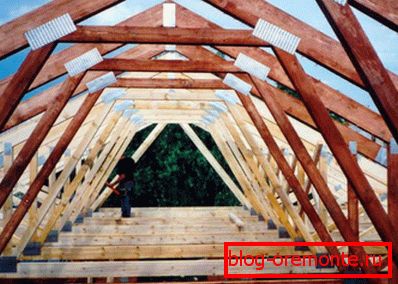 Broken roof rafter system
