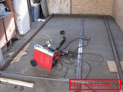 We equip a place for welding metal gate with his own hands