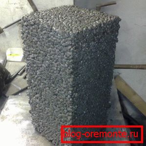 Stone made of expanded clay Stone made of expanded clay