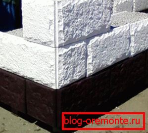 Masonry starts from the corners.