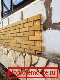Masonry should be protected from moisture, as shown in the photo. Masonry should be protected from moisture, as shown in the photo.