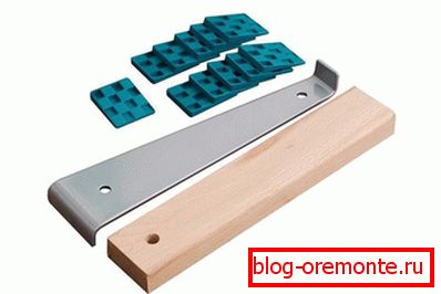 Wedges, bracket and bar