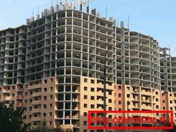 A complex of residential buildings built in a monolithic way A complex of residential buildings built in a monolithic way