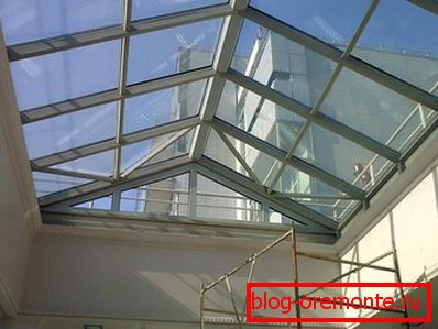 The design of the gable antiaircraft lamp