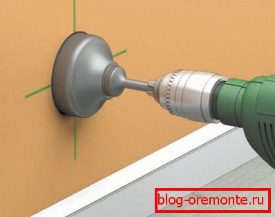 The crown allows you to make the perfect hole in concrete of the desired diameter The crown allows you to make the perfect hole in concrete of the desired diameter