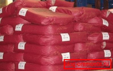 Dye for paving slabs in standard packaging Dye for paving slabs in standard packaging