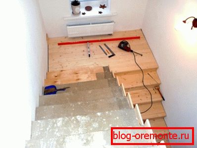 Fixing boards with dowels Fixing boards with dowels