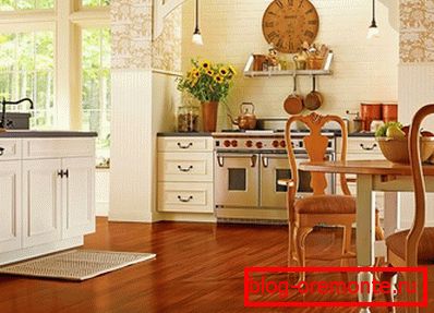 Laminate orange shade in the interior