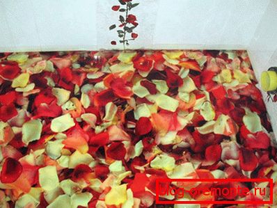 Rose petals